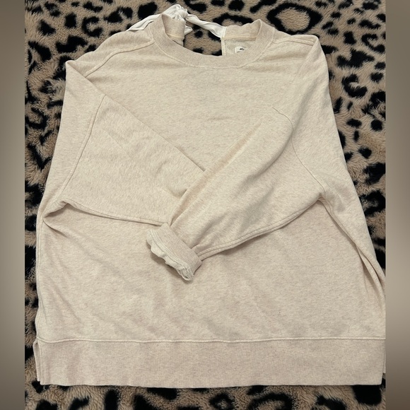 aerie Sweaters - Aerie cream sweatshirt with tie back